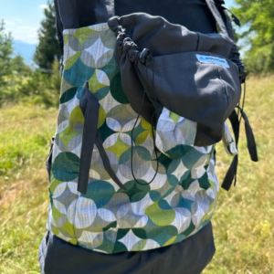 Ergonomska klokanica Levita "Ocean Leaves"