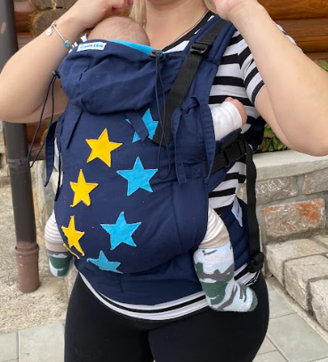 Ergonomska klokanica Levita "Midnight Star"